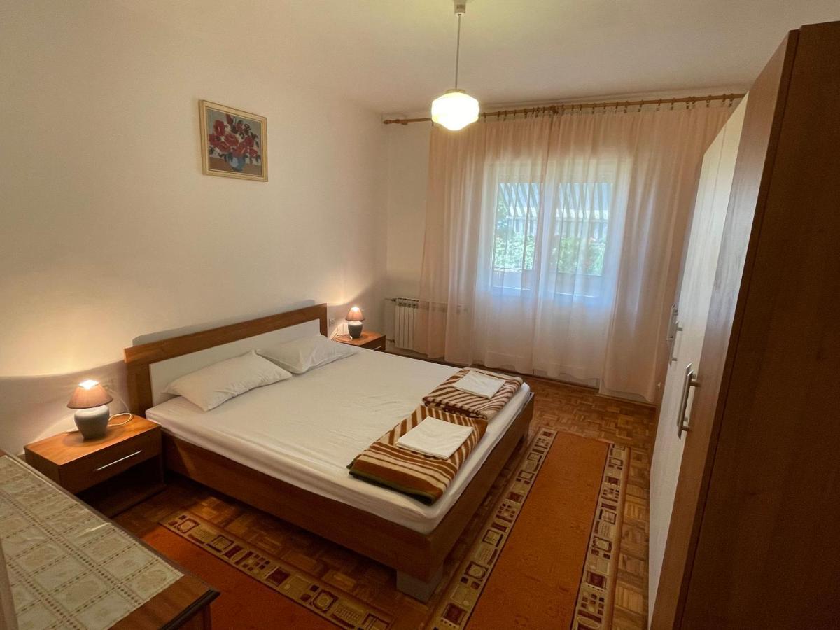 Apartman Jokic Apartamento Selce Exterior foto